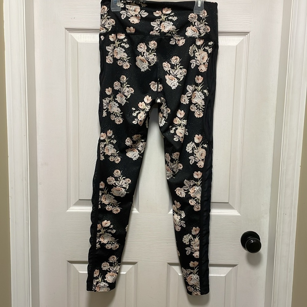 FP Movement by Free People Black Floral High-Waist Leggings - Picture 6 of 15